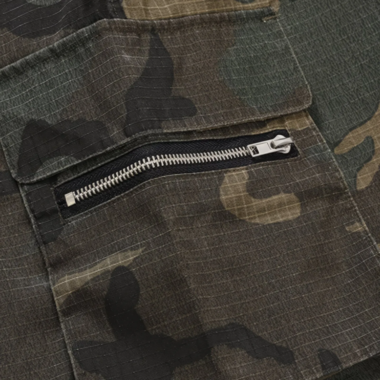 Camouflage Pattern Cargo Shorts