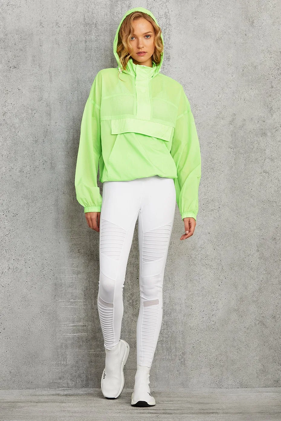 Flourish Pullover