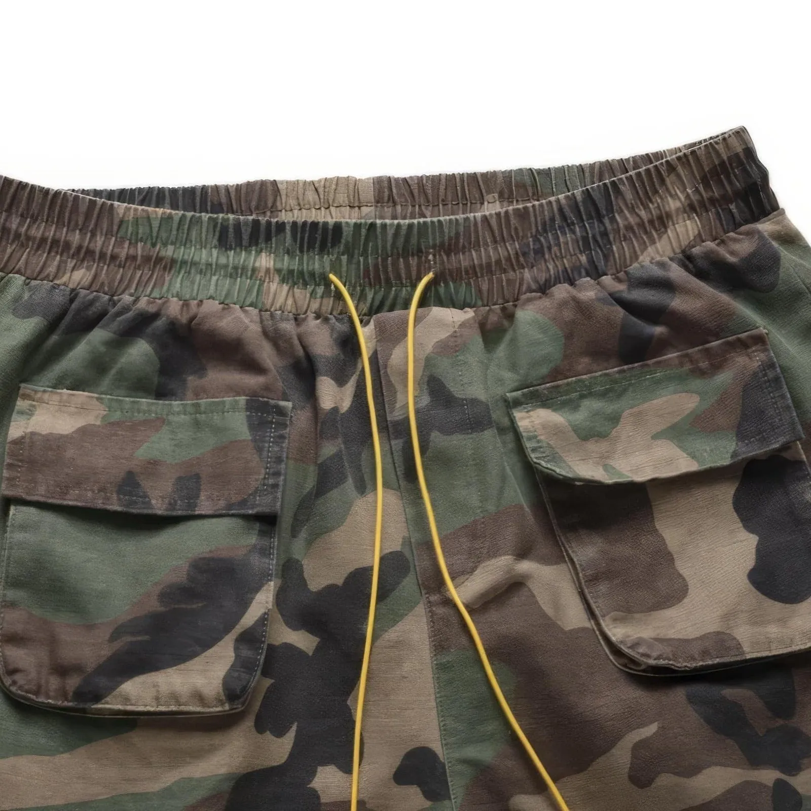 Loose Camouflage Cargo Shorts