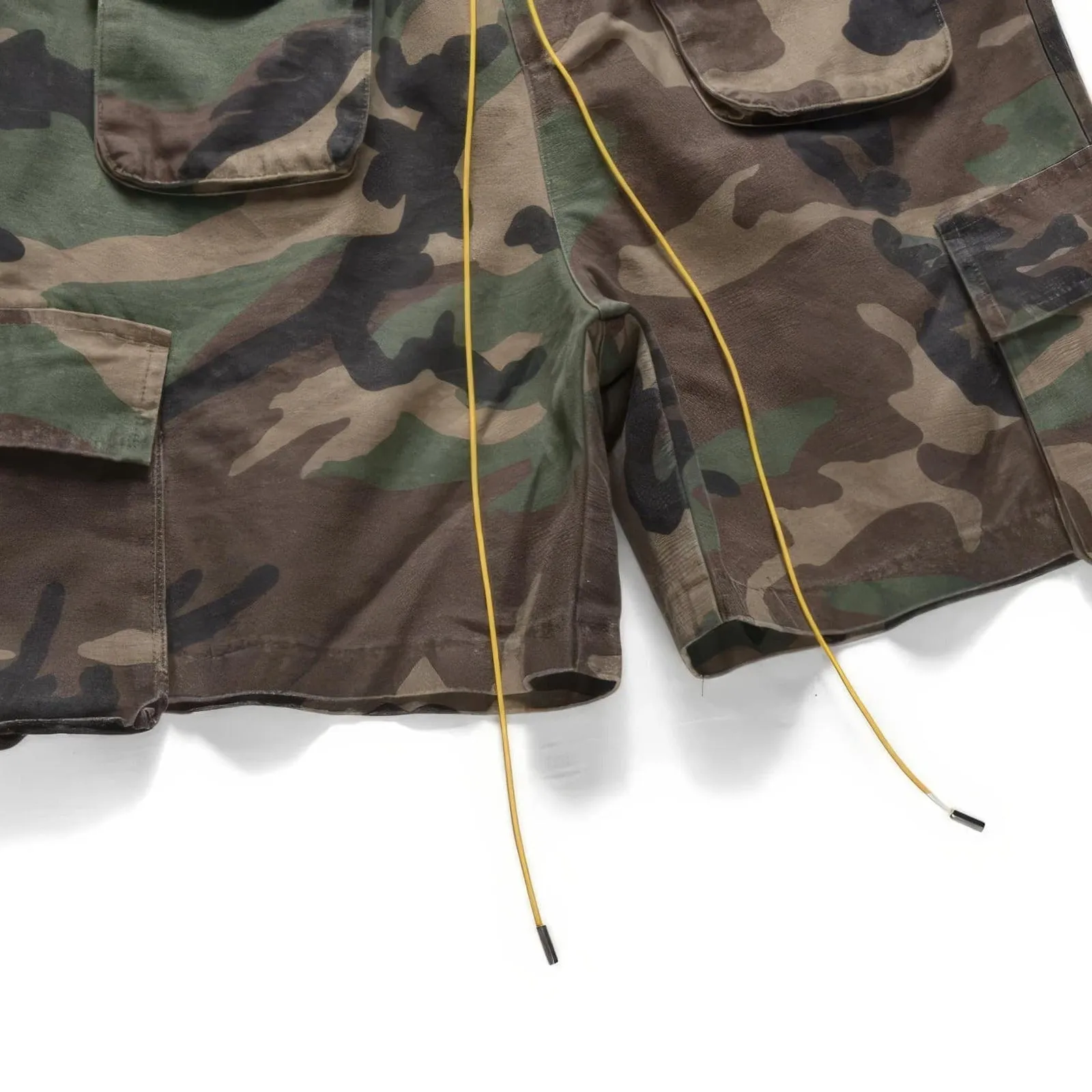 Loose Camouflage Cargo Shorts