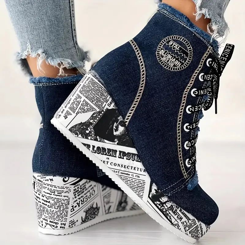 MONTREAL™ DENIM LACE-UP PLATFORM WINTER BOOTS