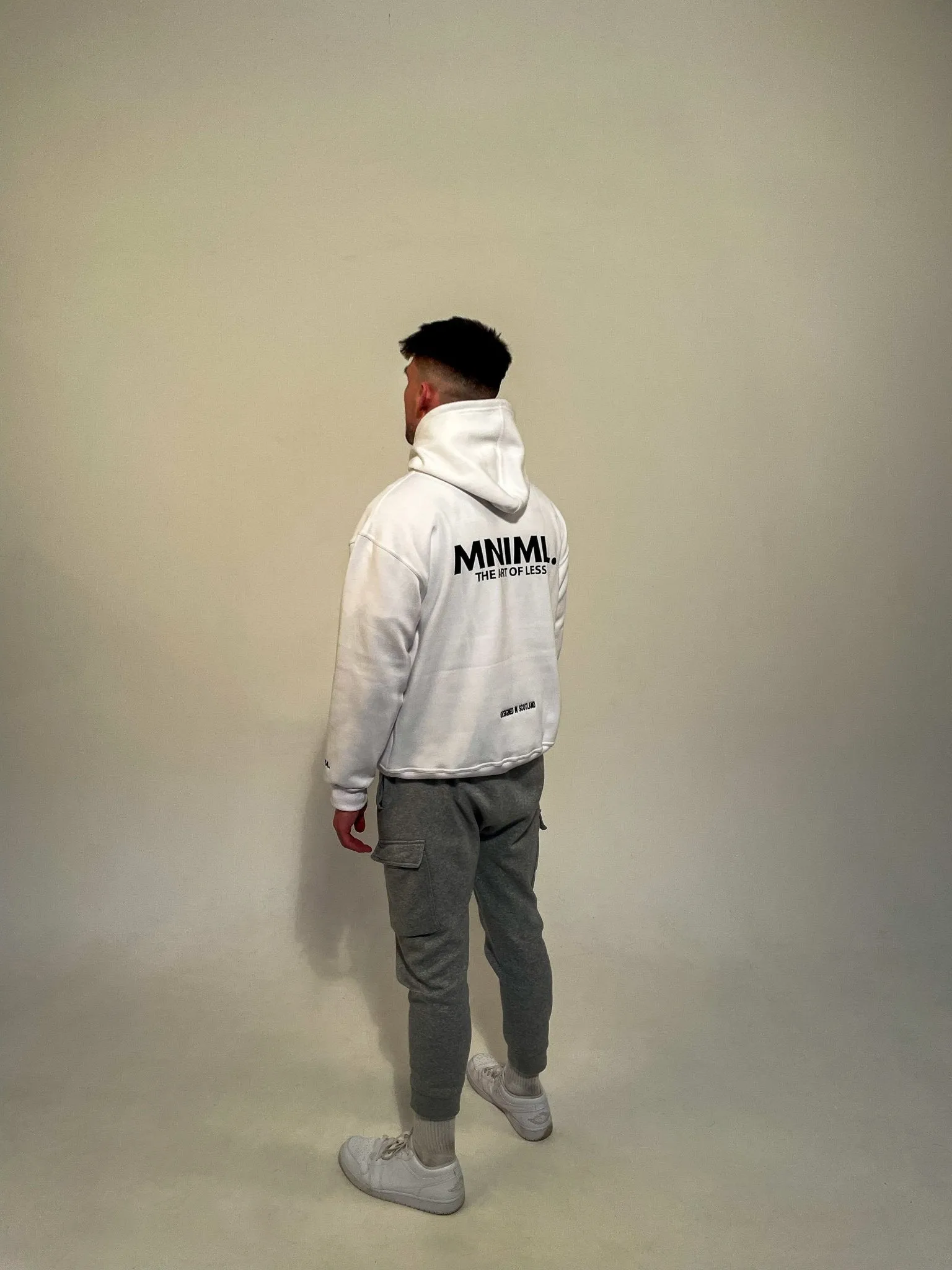 Oversized 'MNIML' Hoodie - White