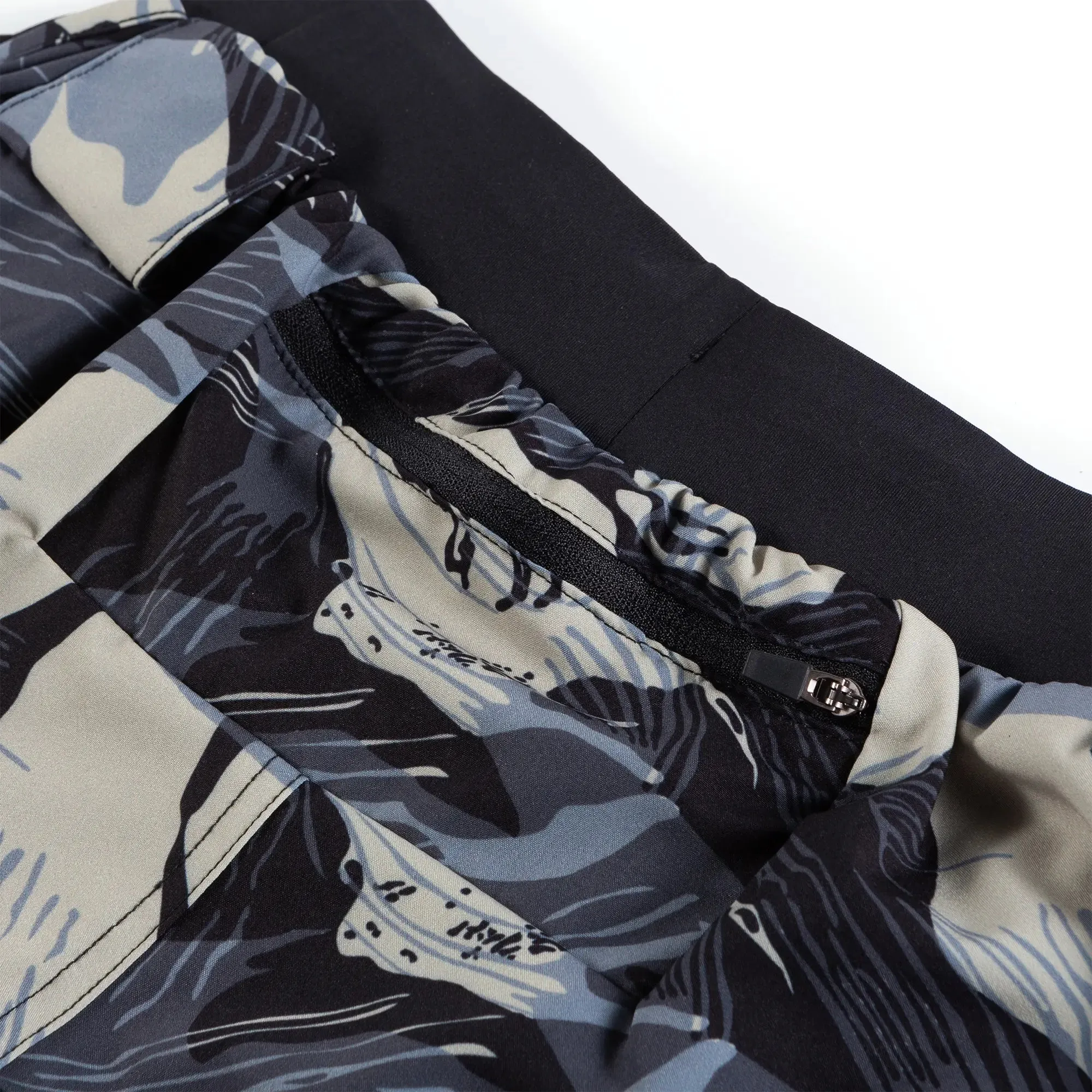 Women's AFS-Hybrid Short V2